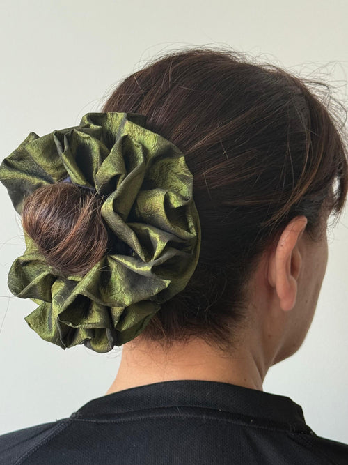 Ashta Scrunchie